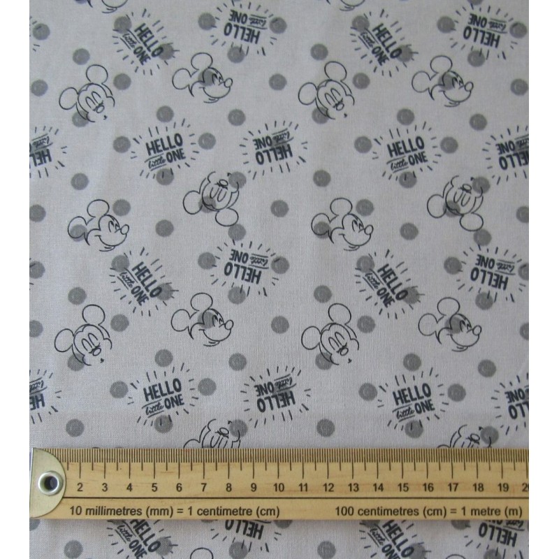 Tela de patchwork Mickey Mouse hello little one