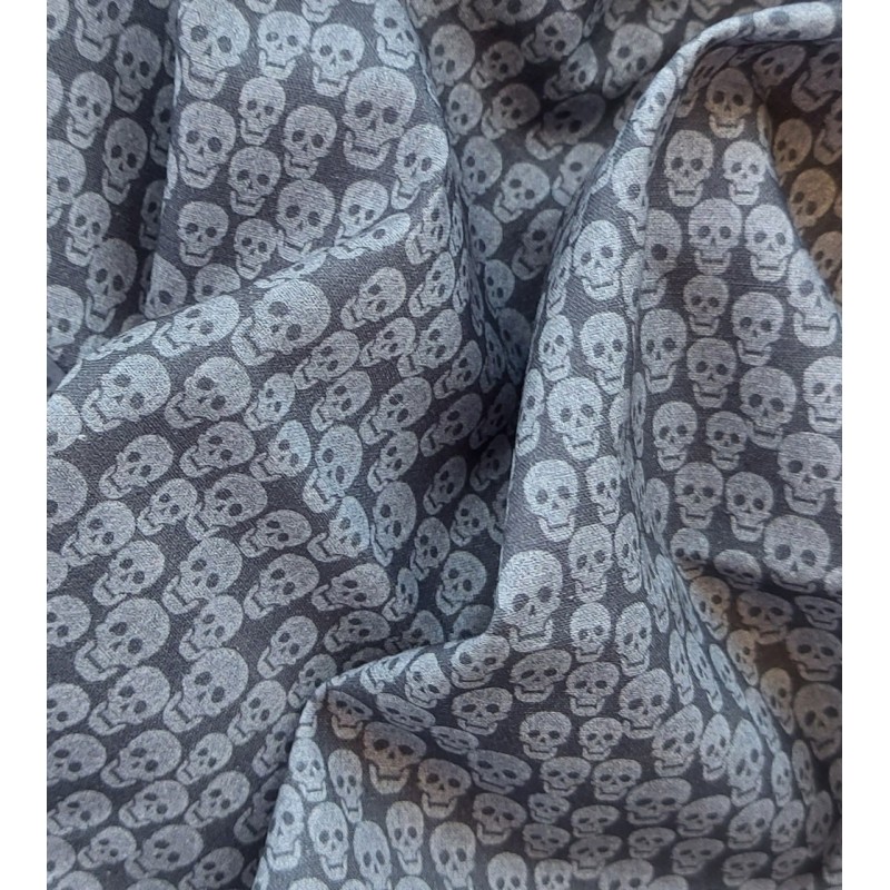 Tela de algodón calavera gris